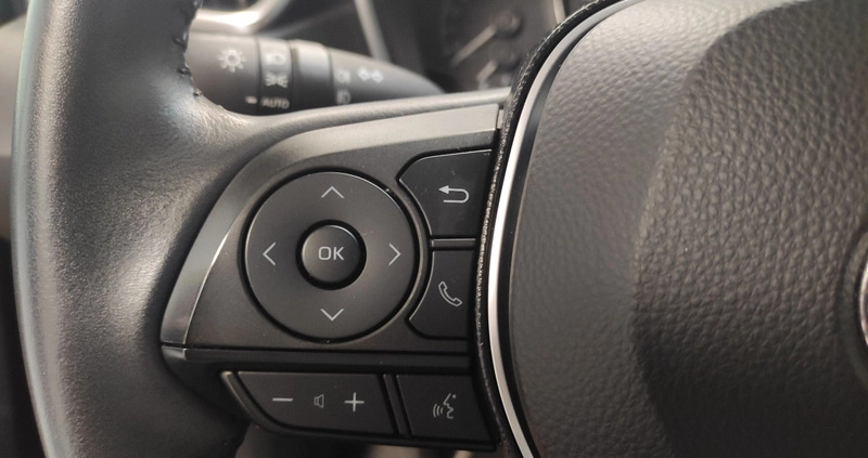 Toyota Corolla cena 86900 przebieg: 64465, rok produkcji 2020 z Młynary małe 121